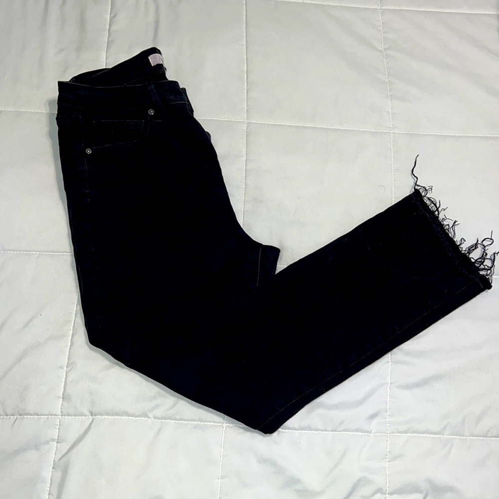 🌻Black Capri Jean Pant